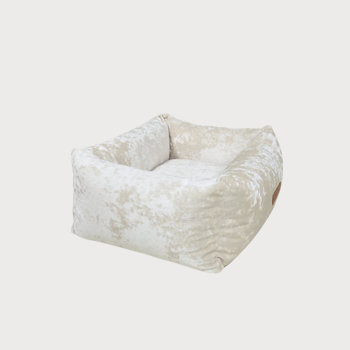 SAPPHIRE Luxury Dog Bed – Sculptural Marble Velvet, Orthopedic Support, Handmade in Europe