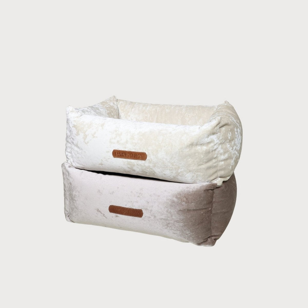 SAPPHIRE Luxury Dog Bed – Sculptural Marble Velvet, Orthopedic Support, Handmade in Europe