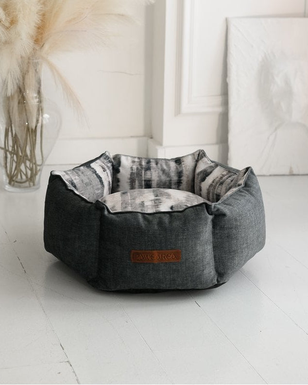 Shapes Dog Bed – Luxury Designer Dog Bed, Handmade in Europe, Premium Velvet