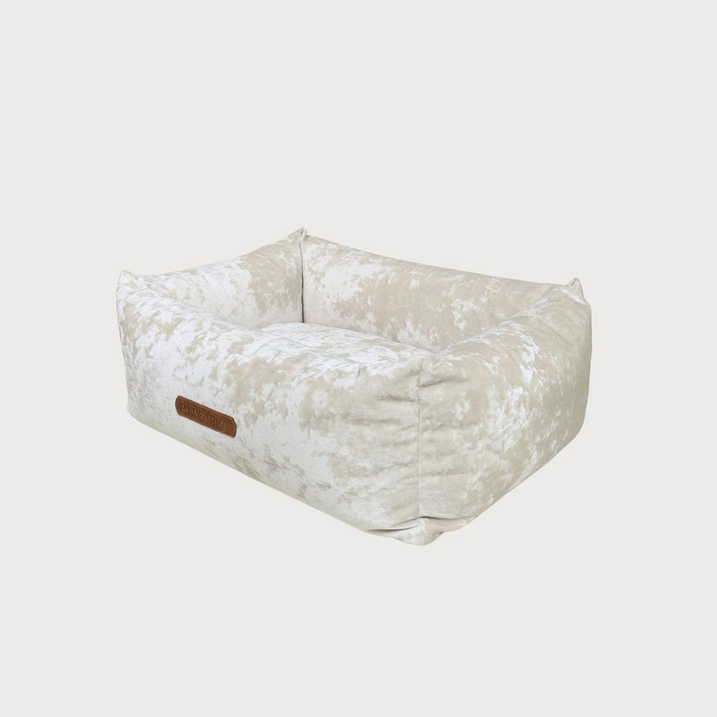 SAPPHIRE Luxury Dog Bed – Sculptural Marble Velvet, Orthopedic Support, Handmade in Europe