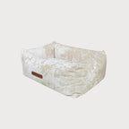 SAPPHIRE Luxury Dog Bed – Sculptural Marble Velvet, Orthopedic Support, Handmade in Europe